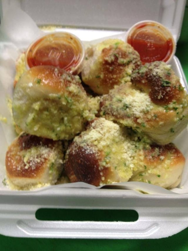 Garlic Knots.